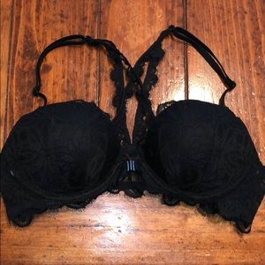 Black lace Victoria’s Secret bra